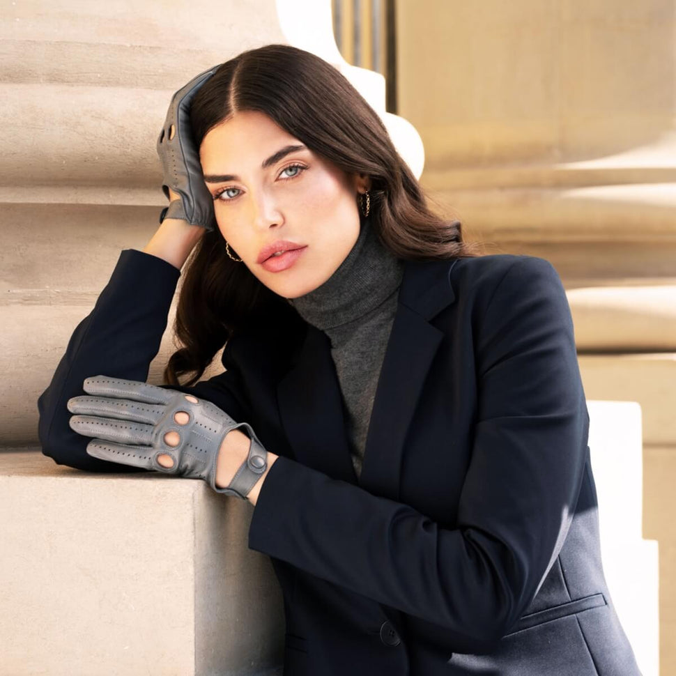 Women's Classic Leather Driving Gloves Grey - Handmade in Italy  – Premium Leather Gloves – Leather Gloves Online® -  2