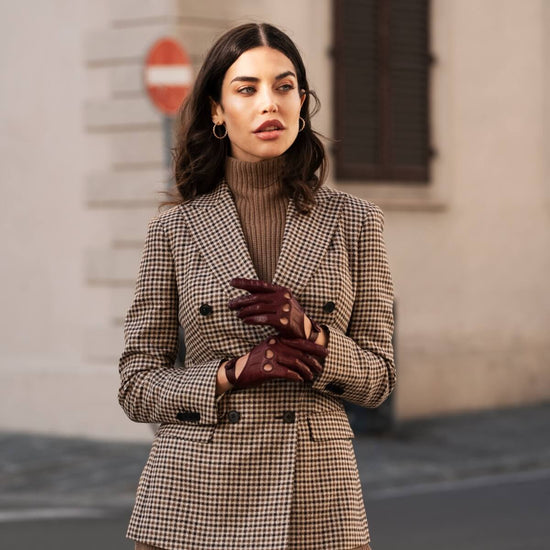 Alessa (cordovan) - classic Italian lambskin leather driving gloves- Leather Gloves Online - Luxury Leather Gloves - 7