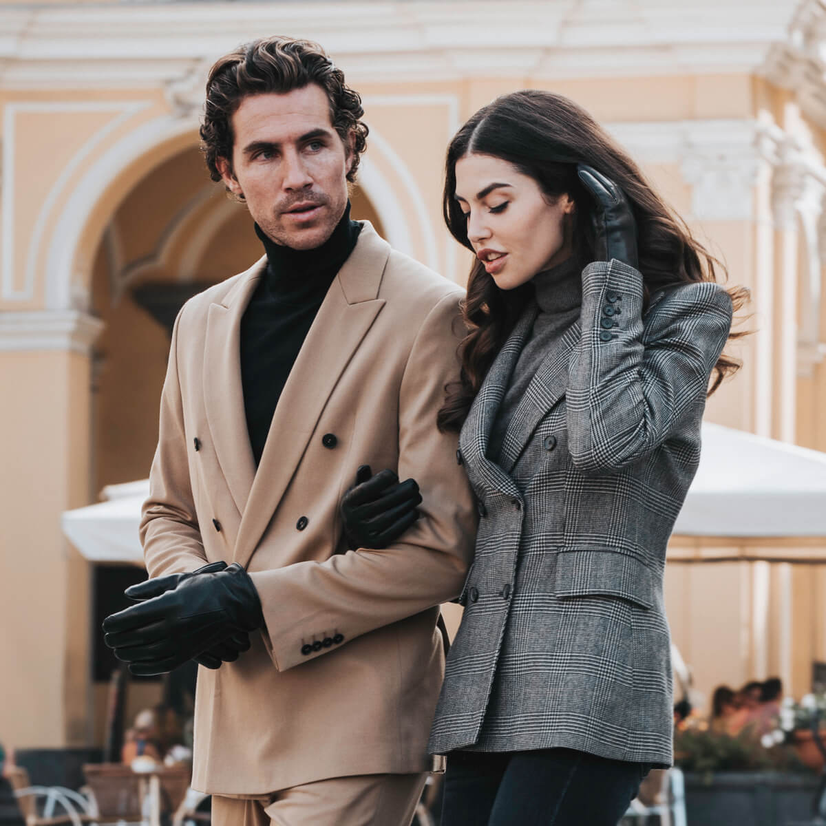 Francesca (black) - Italian lambskin leather gloves with white rabbit fur lining - Leather Gloves Online - Luxury Leather Gloves - 9