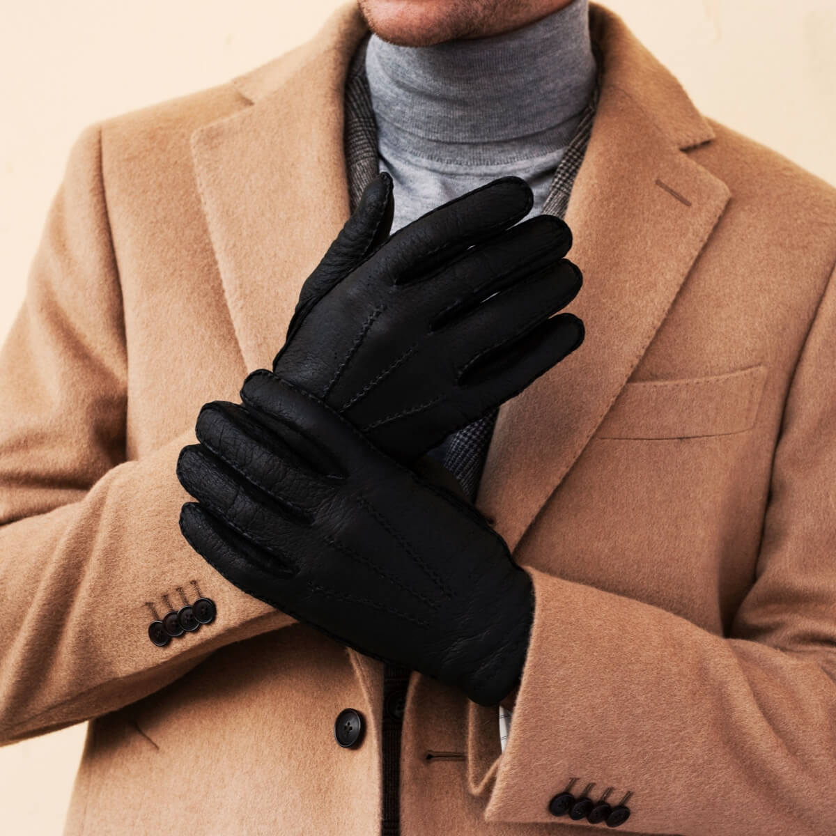 Antonio (black) – Luxurious Italian peccary leather gloves with cashmere lining - Leather Gloves Online - Luxury Leather Gloves -5