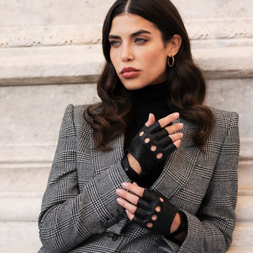 Rossana (black) - Italian fingerless lambskin leather driving gloves - Leather Gloves Online - Luxury Leather Gloves - 4